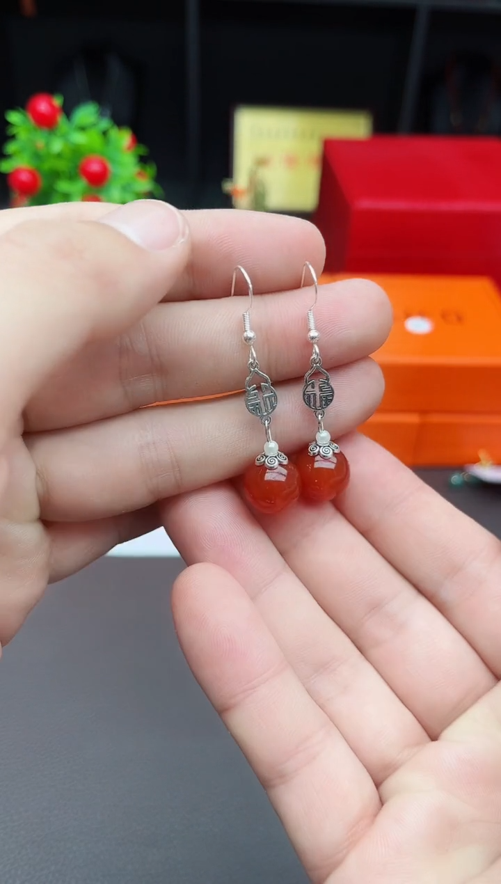 【闪购商品】南红玛瑙耳饰银S925镶嵌230000