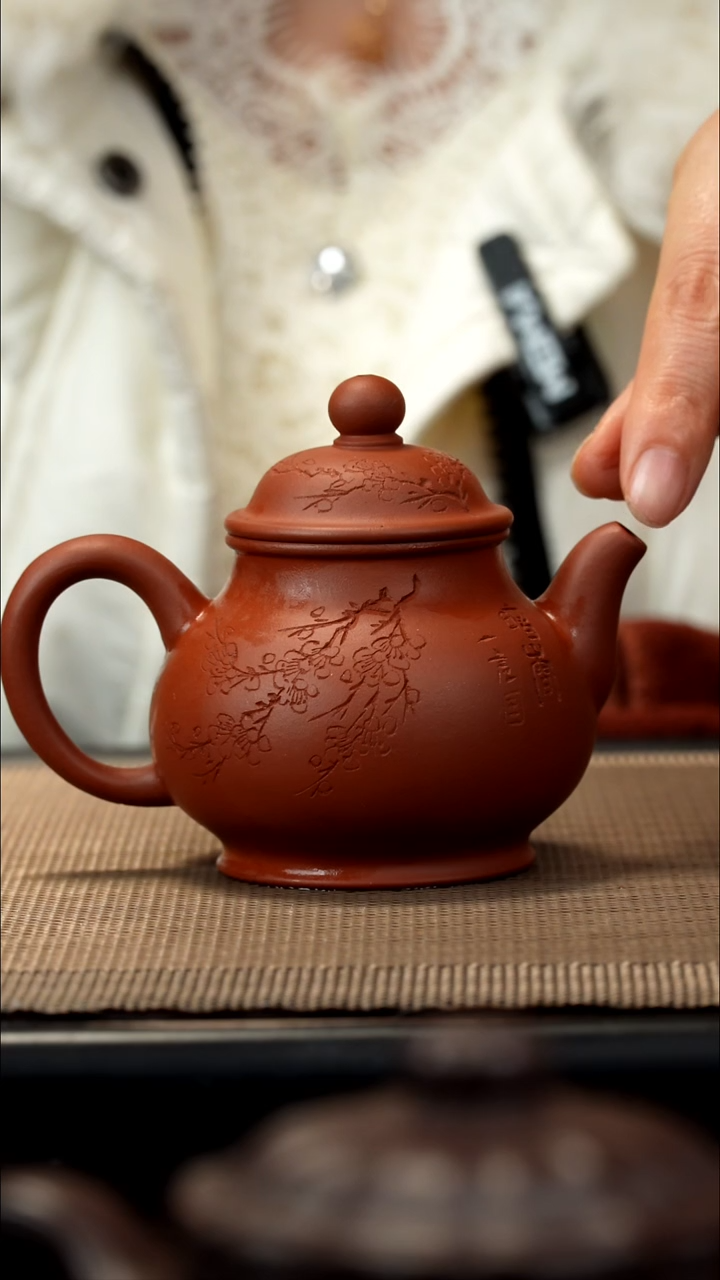 紫砂茶盏红泥刻绘高攀160CC
