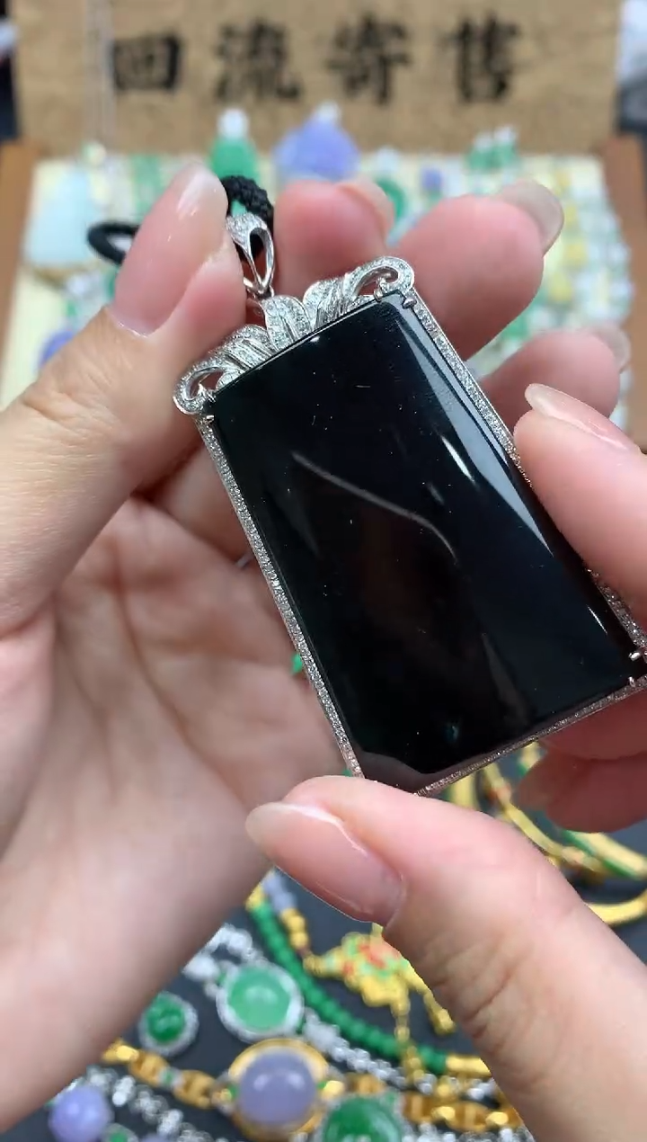 【闪购商品】翡翠颈饰18K金镶嵌244-中国好珍宝