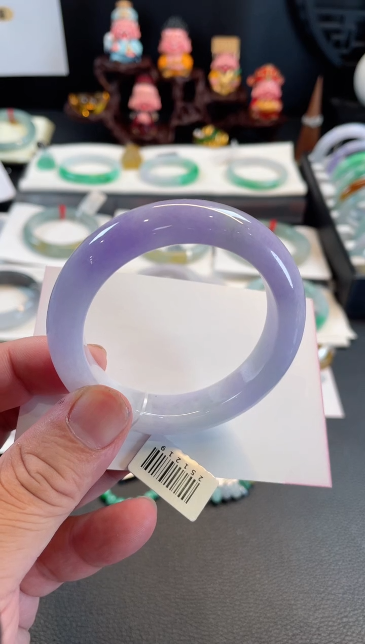 翡翠手镯未镶嵌53正圈 绵根