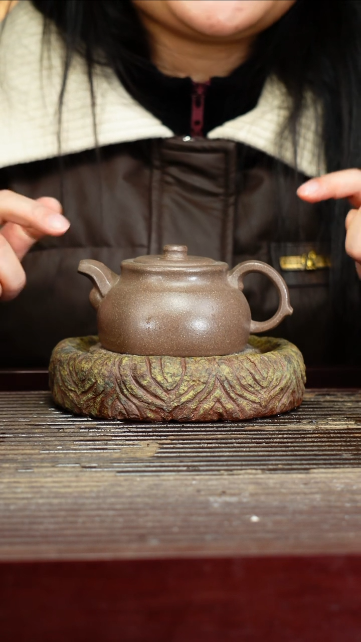 宜兴原矿紫砂壶茶壶宜兴原矿紫砂壶茶壶180C