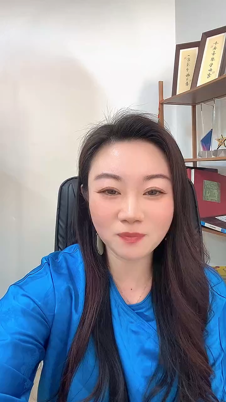 国画何老师精品国画一副