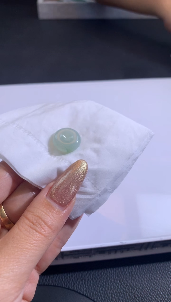 【闪购商品】定制翡翠未镶嵌翡翠