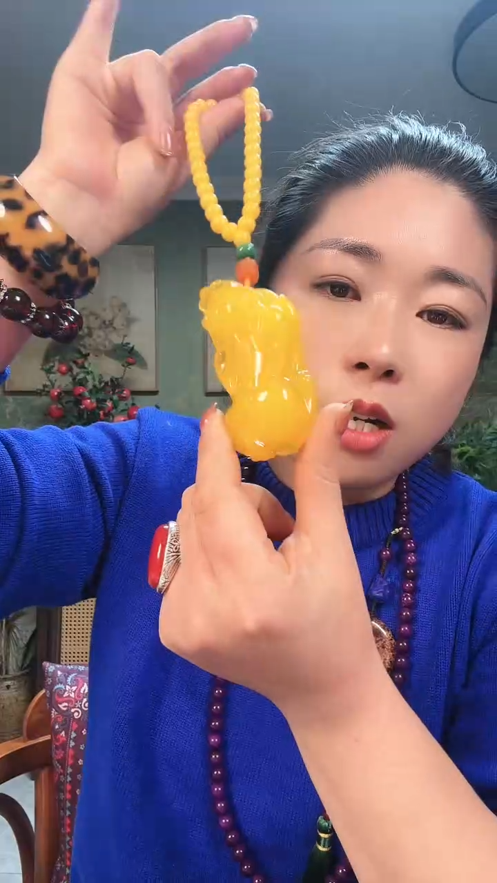 【闪购商品】树脂制品0000000T756