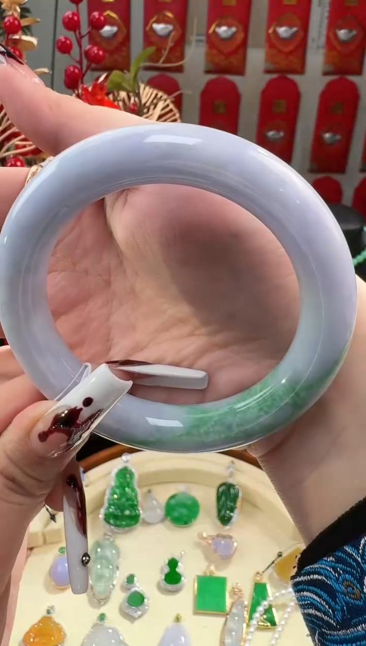 【闪购商品】翡翠手镯未镶嵌手镯