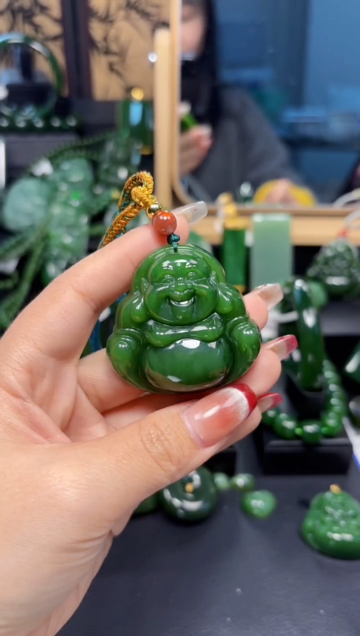 【闪购商品】和田玉（碧玉）吊坠(赠链)未镶嵌1