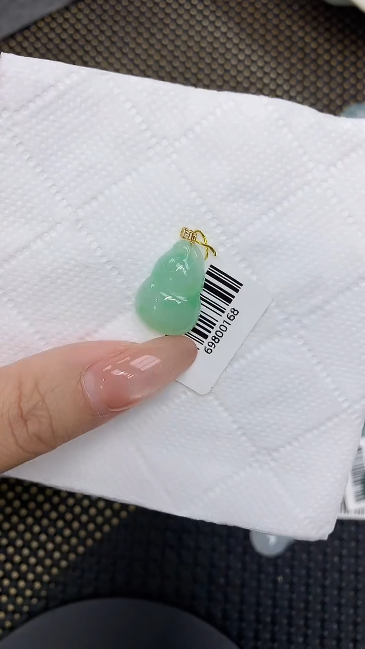 颈饰18K金镶嵌翡翠11111111111