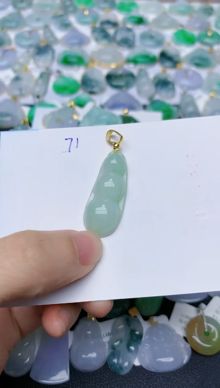 【闪购商品】翡翠颈饰合金天然翡翠A货    