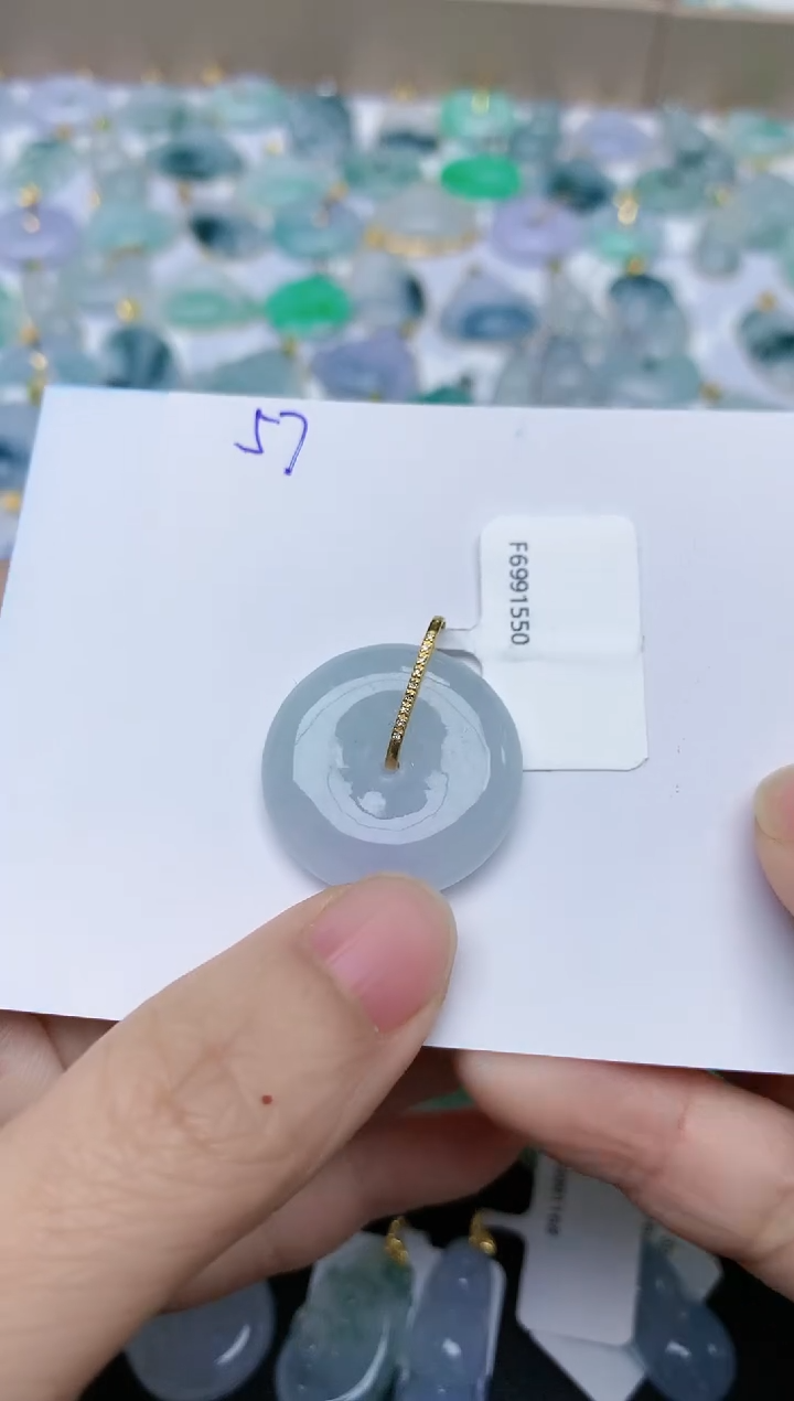 【闪购商品】翡翠颈饰18K金镶嵌天然翡翠A货    57