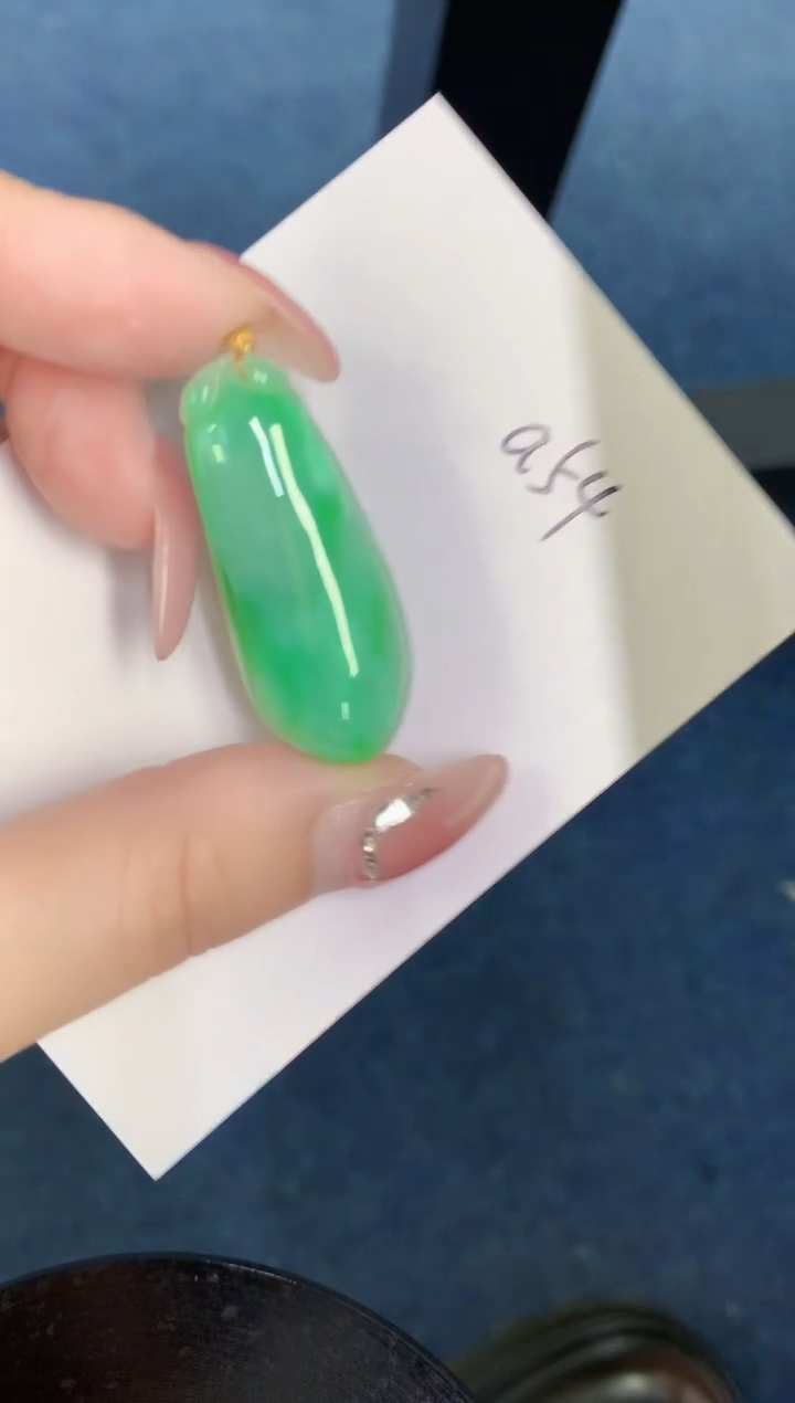 【闪购商品】翡翠颈饰18K金镶嵌000000000