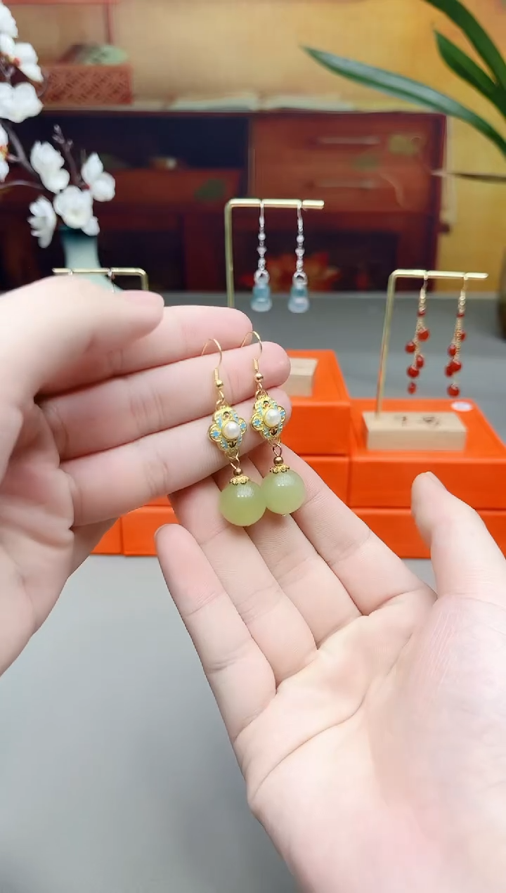 未镶嵌东陵石耳饰520