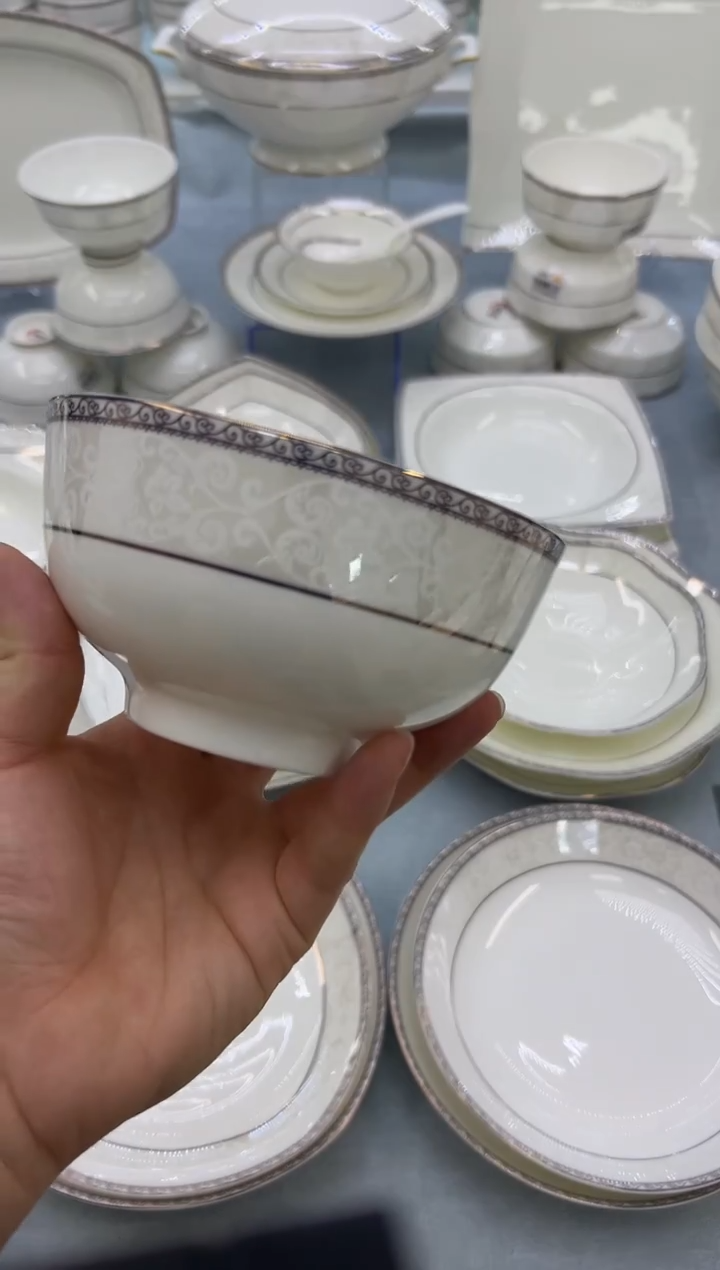 骨瓷玲珑5奥8个  