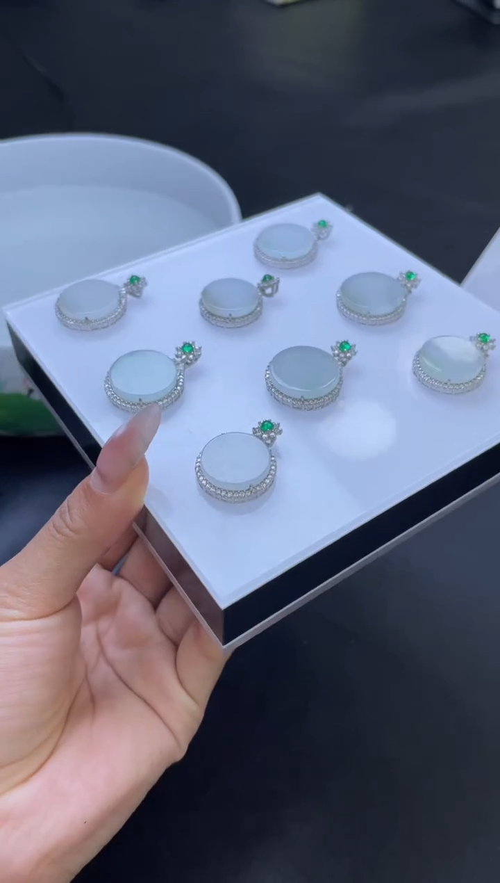 【闪购商品】翡翠吊坠(不含链)银S925镶嵌W264-YPYP546多样性发一