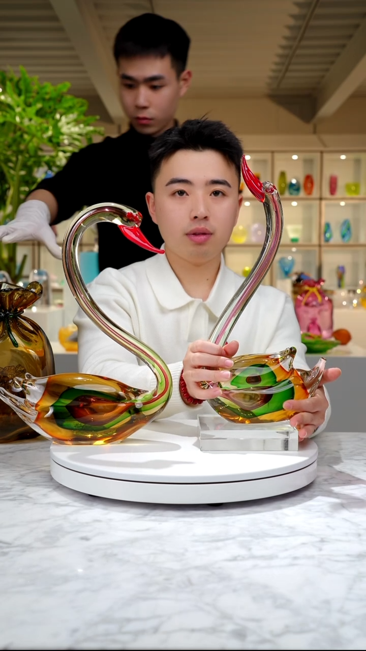 摆件用****9天鹅摆件一组+底座2+2伴手礼