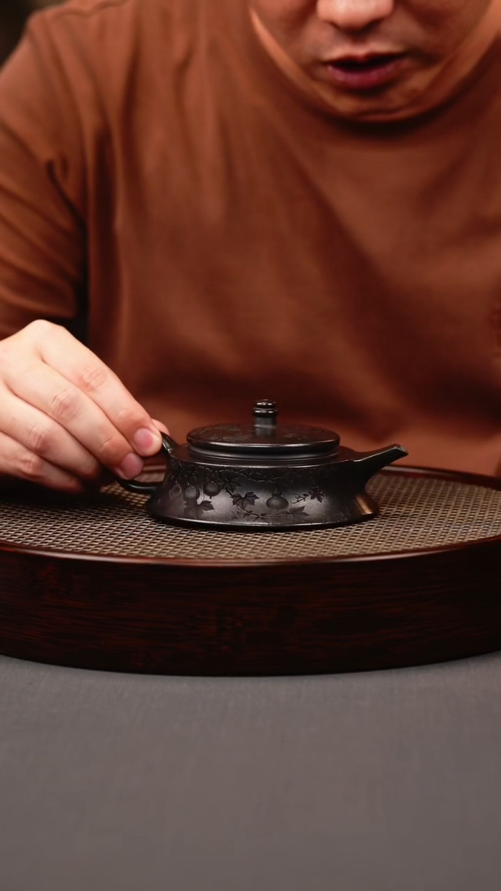 茶壶紫砂高黑泥 福禄壶 刻葫芦