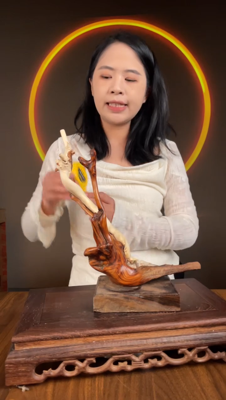 【闪购商品】柏木（崖柏）手工摆件,先抢先得!