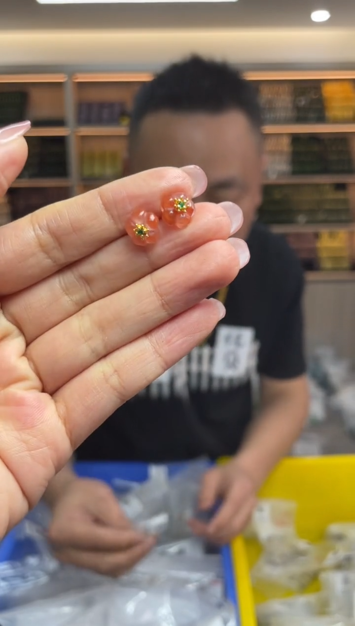 【闪购商品】南红玛瑙`银S925镶嵌单个多样性发货