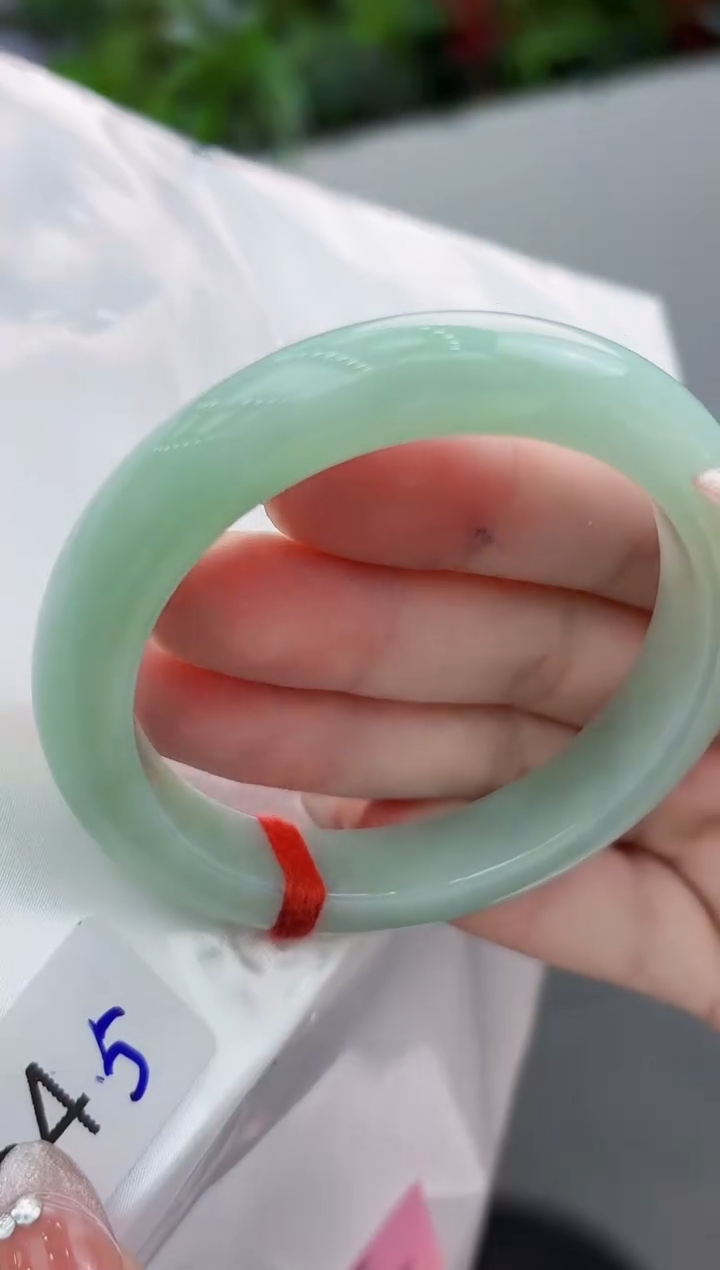 【闪购商品】翡翠手镯未镶嵌翡翠手镯