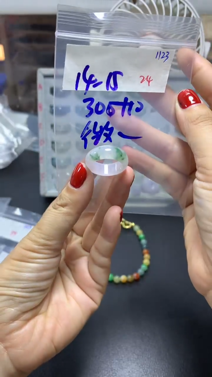 未镶嵌定制翡翠微*毛货需精细抛光拍一发一