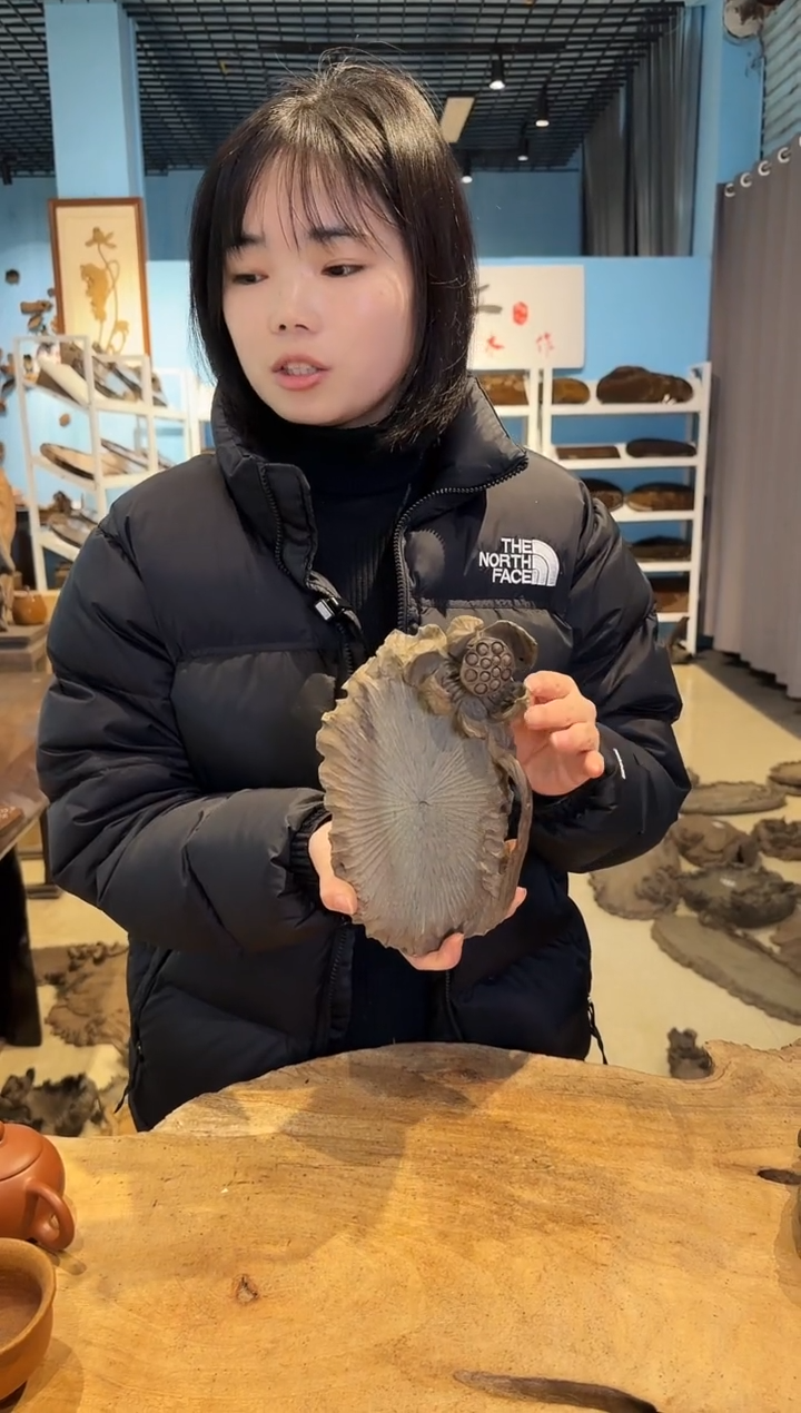 木838号乌木金丝楠壶承