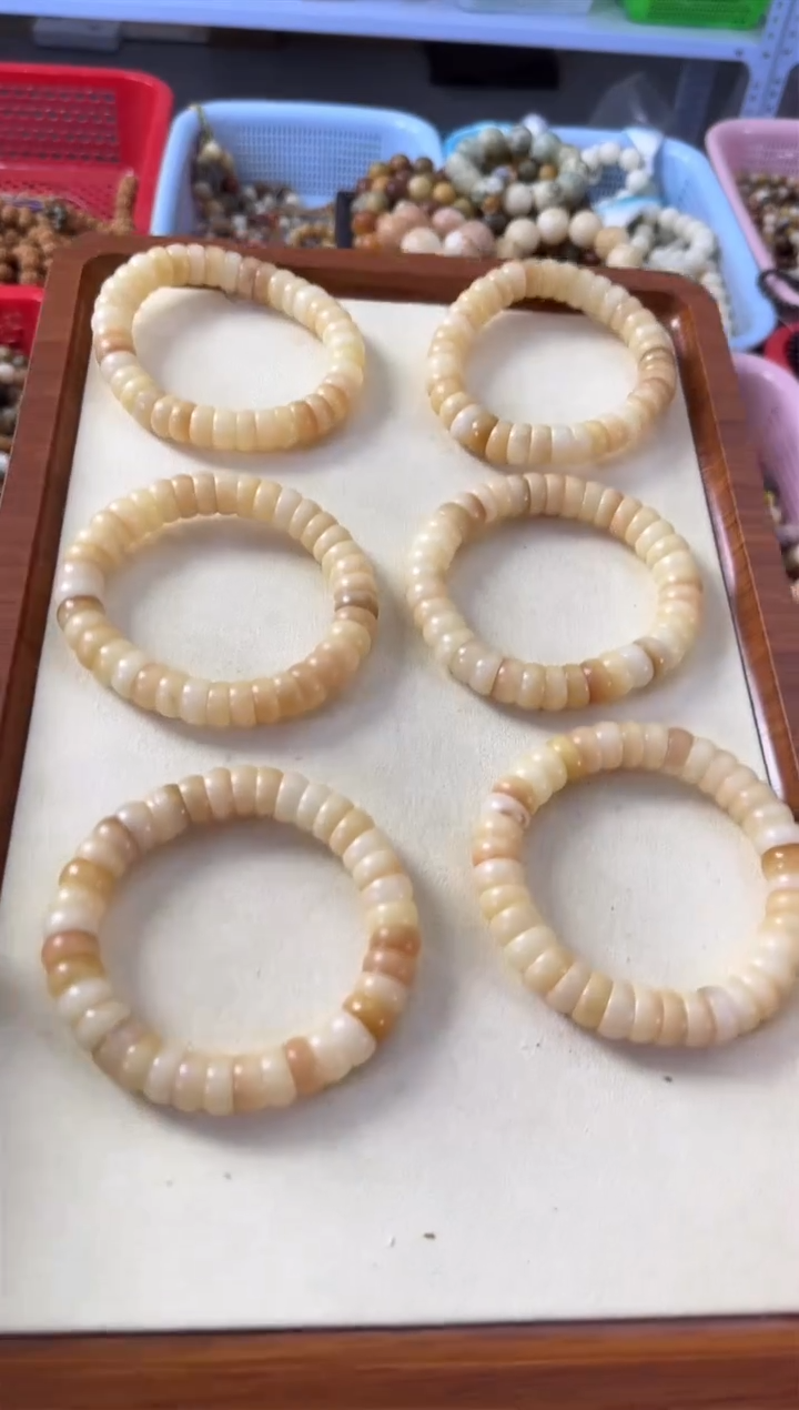 【闪购商品】白玉菩提手串12*菩提根奶黄碗肠