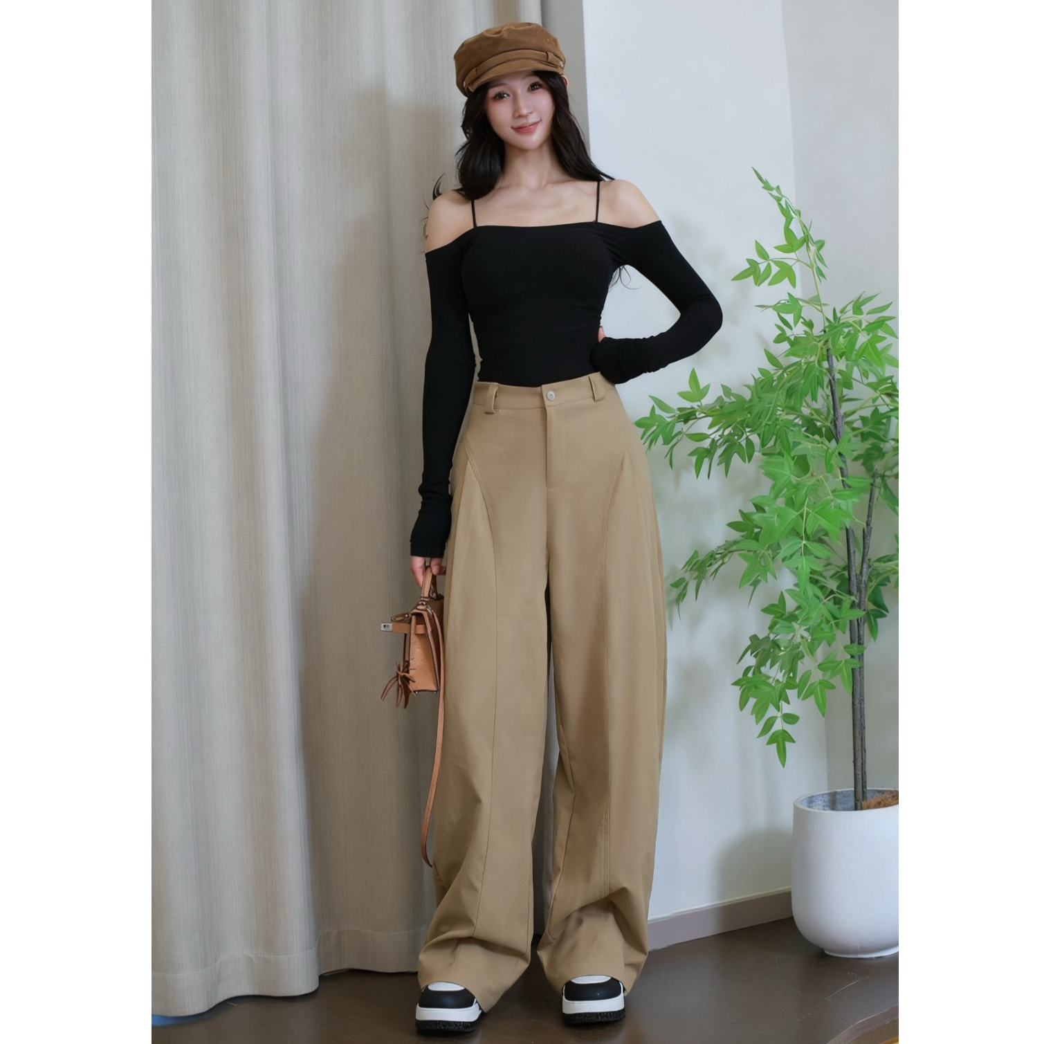 秋季新款卡其色女士阔腿弯刀裤上班年轻人女裤高腰休闲裤时尚女裤