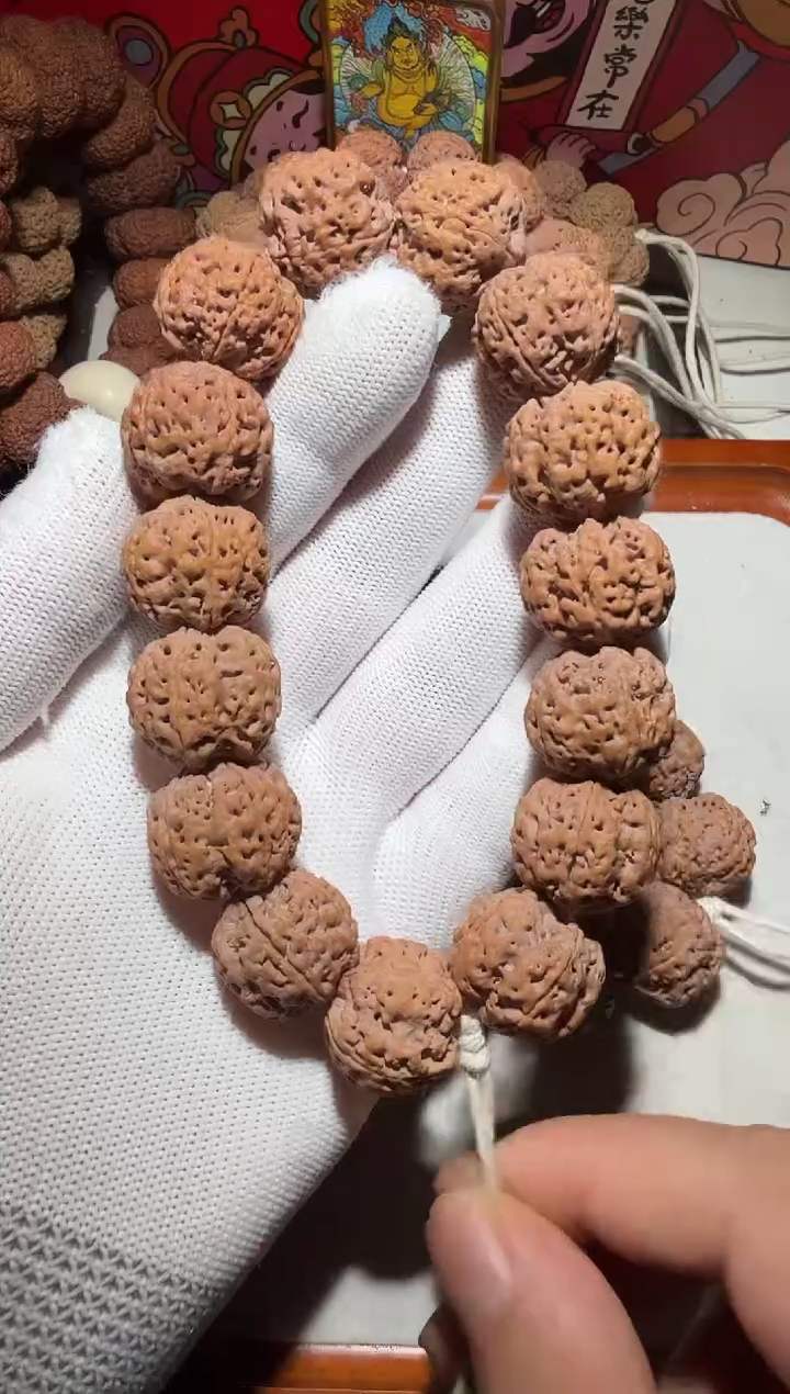 【闪购商品】金刚菩提手串超头满肉五星蜂王21