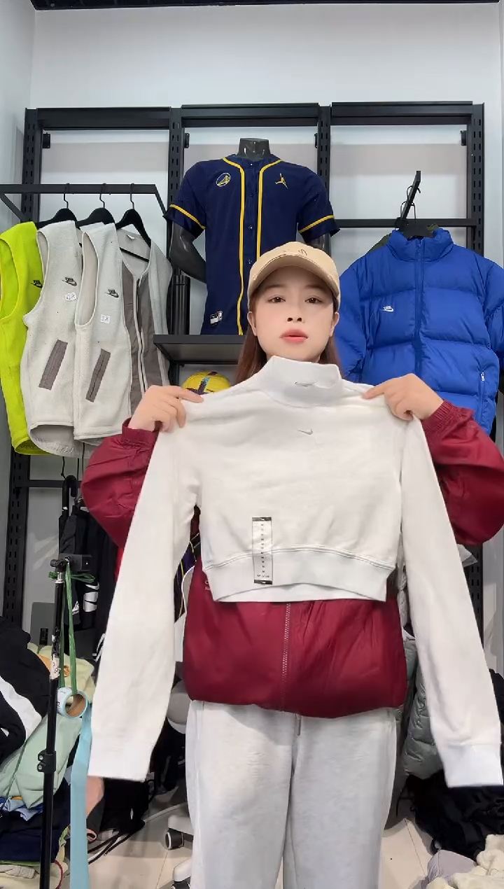 3738闪购编码 Nike/Jordan运动卫衣裤以直播间过款为准 尺码  m