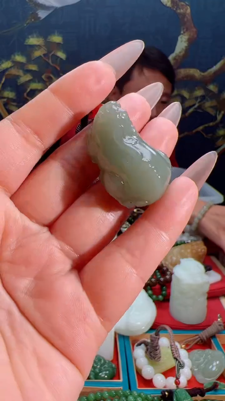 【闪购商品】和田玉吊坠未镶嵌1