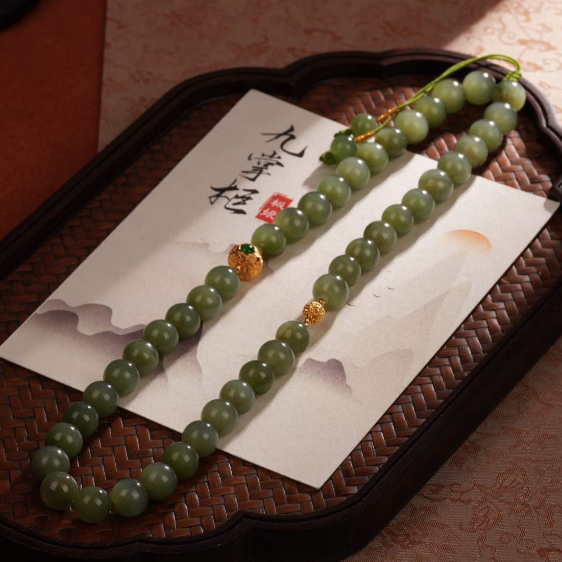 天然粉青猫眼和田玉项链18k金配饰轻奢珠宝—多样性发其一