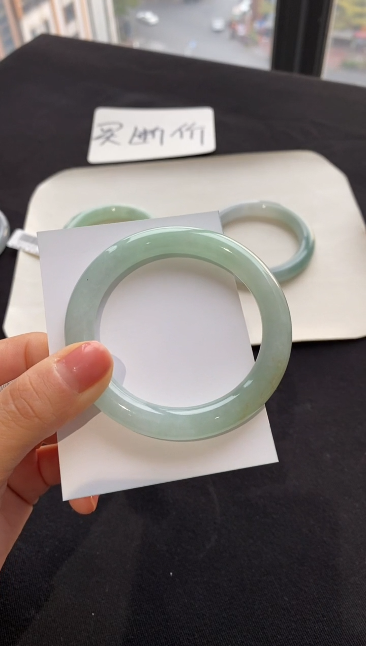 【闪购商品】翡翠手镯（圆镯）未镶嵌54圆条--不退不换