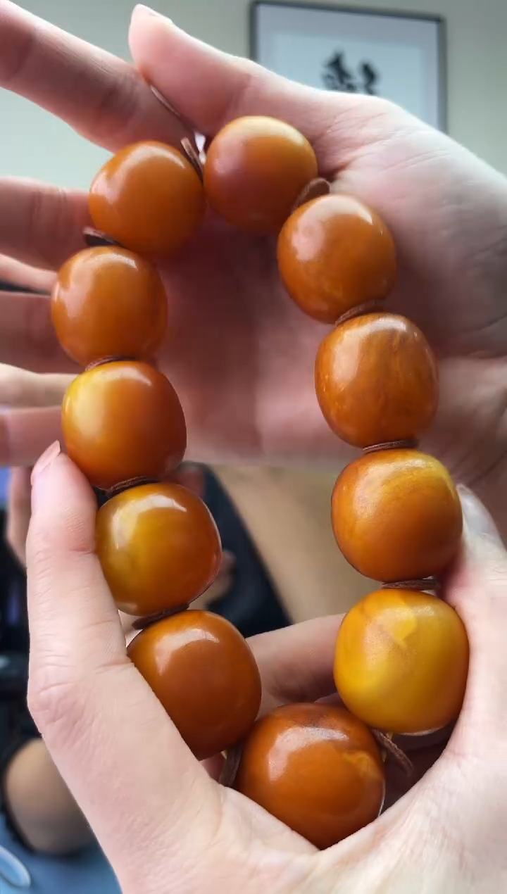 琥珀未镶嵌珠宝奇石T0假一罚十，多样性发一件