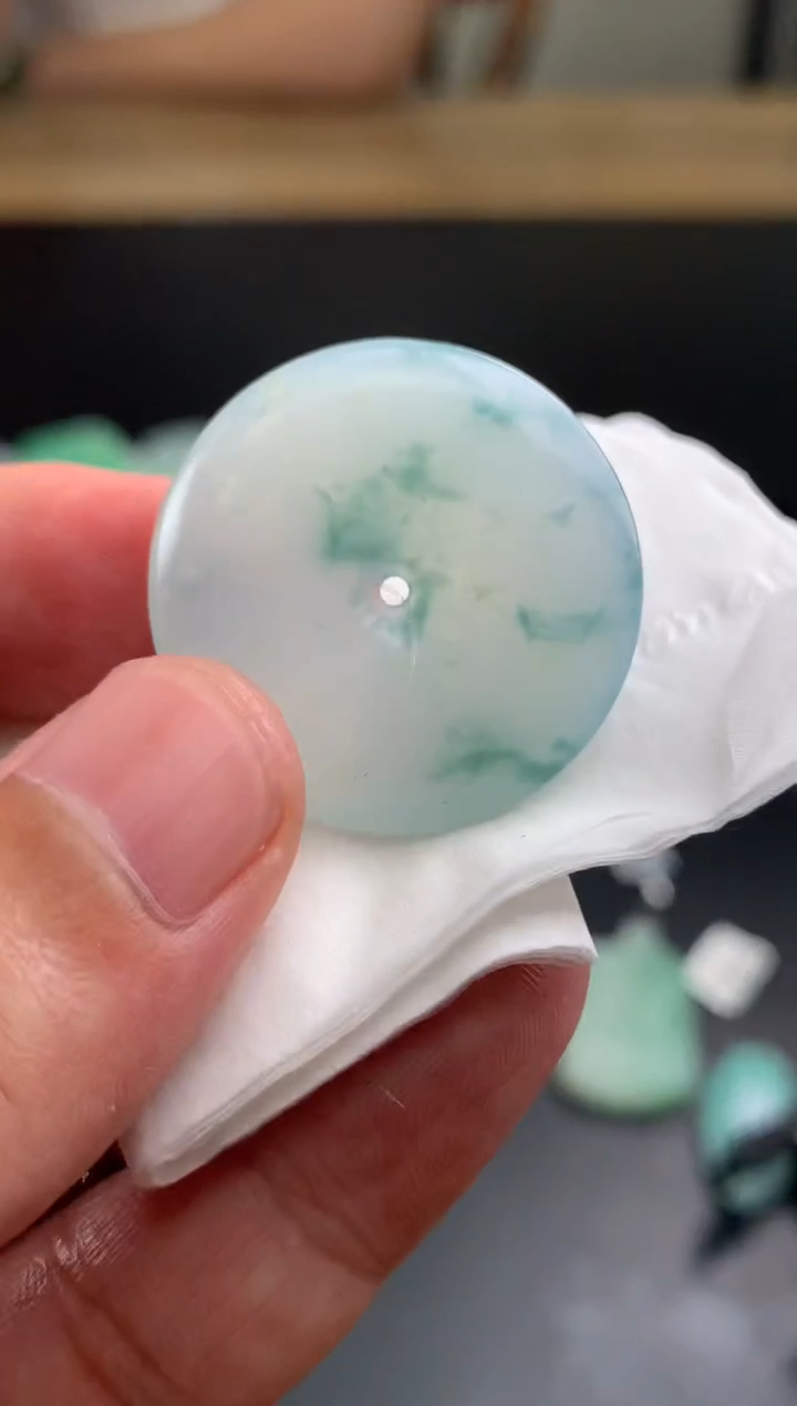 【闪购商品】定制翡翠未镶嵌翡翠