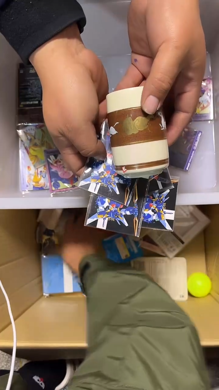 01H***y二手商品不退不换