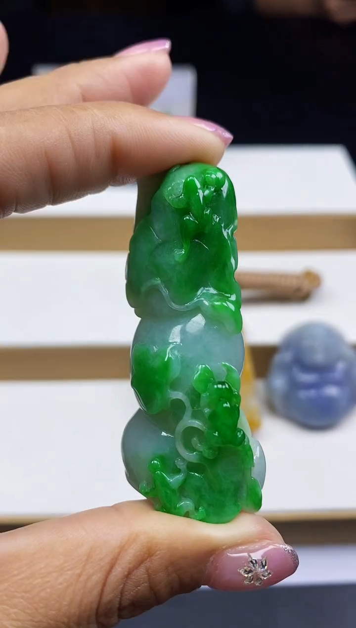 【闪购商品】定制翡翠未镶嵌翡翠A货