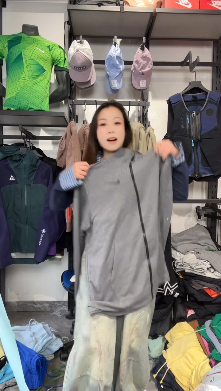 1188编码 瑕疵款直播间过款为准 尺码