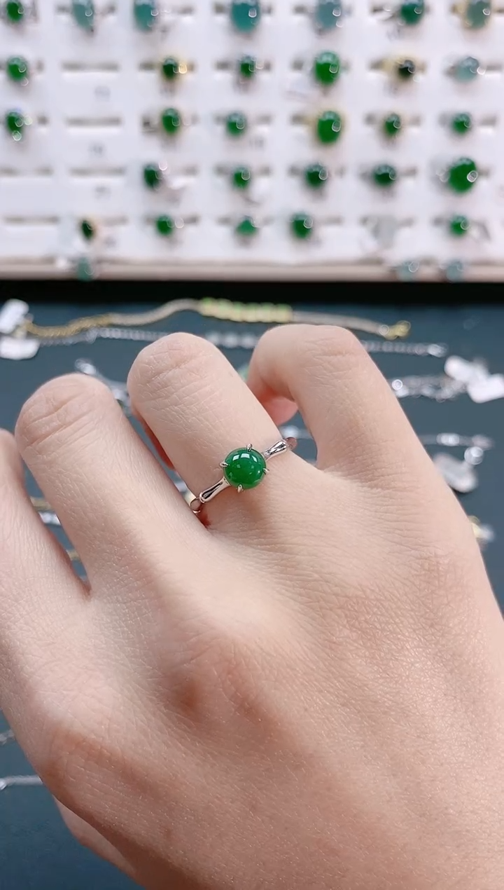 【闪购商品】翡翠戒指银S925镶嵌天然翡翠