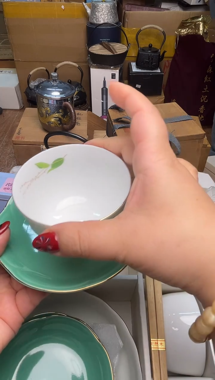 瓷片L****福cp+7777777777