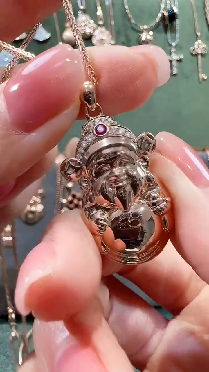 【闪购商品】钻石吊坠(不含链)18K金镶嵌18K金钻石财神吊坠