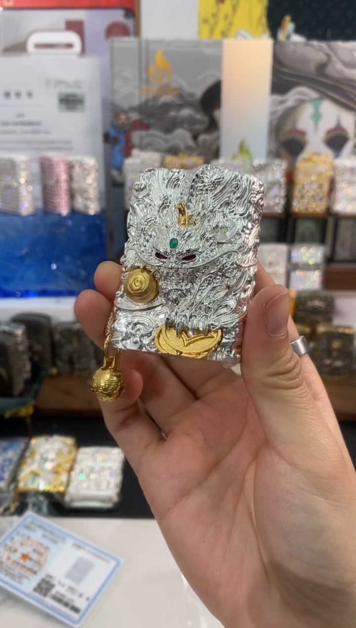 镜面ZIPPO银玉貔貅