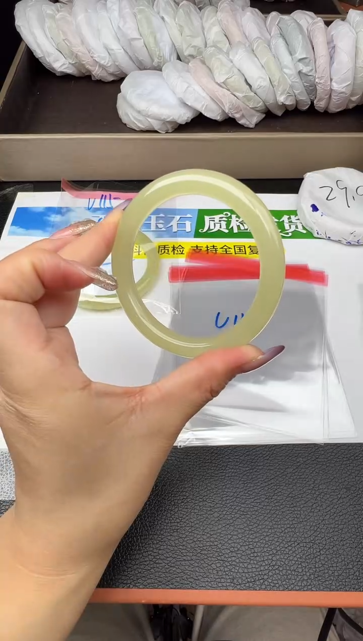 未镶嵌手镯石英质玉圈口 56 57