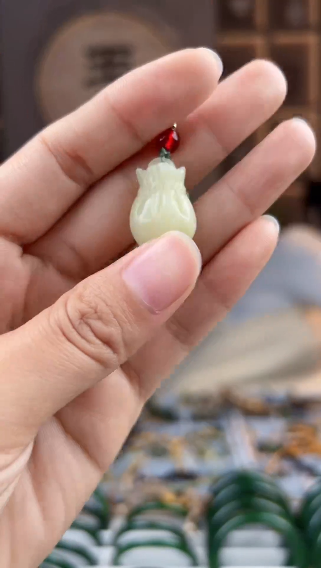 颈饰未镶嵌和田玉拍一发一，拍一发一