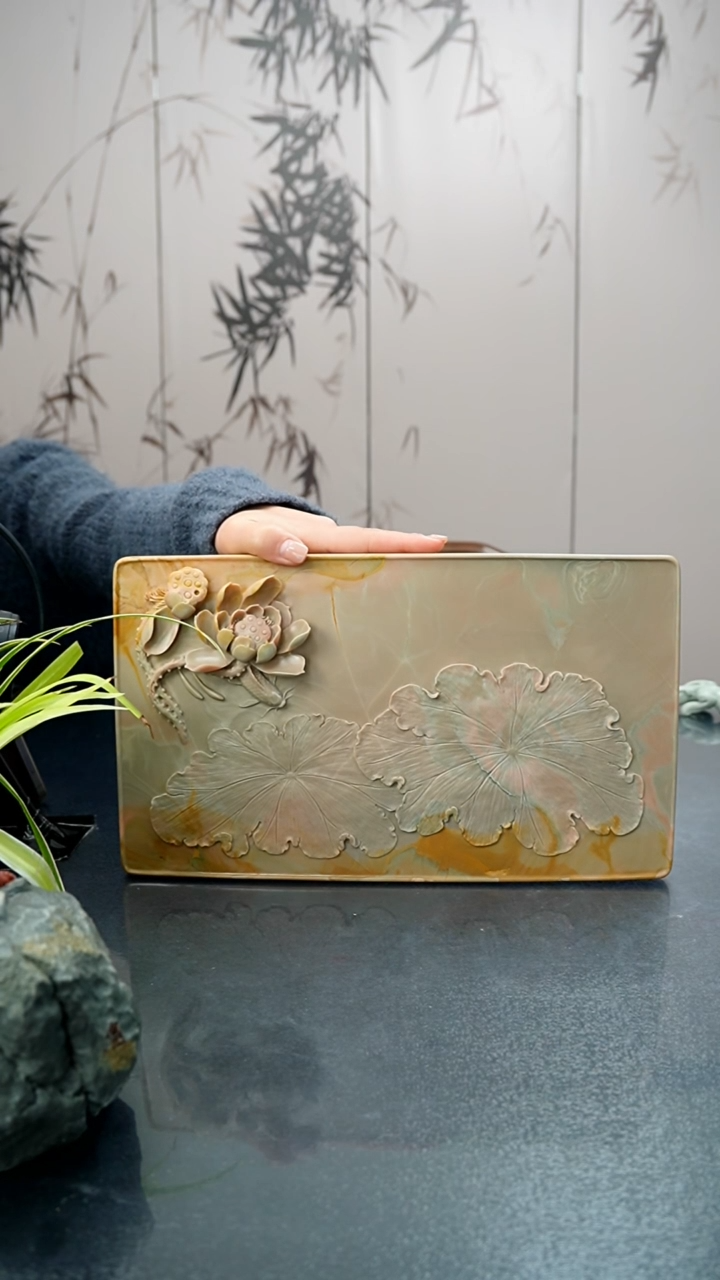 【闪购商品】35公分苴却砚立体荷花干泡