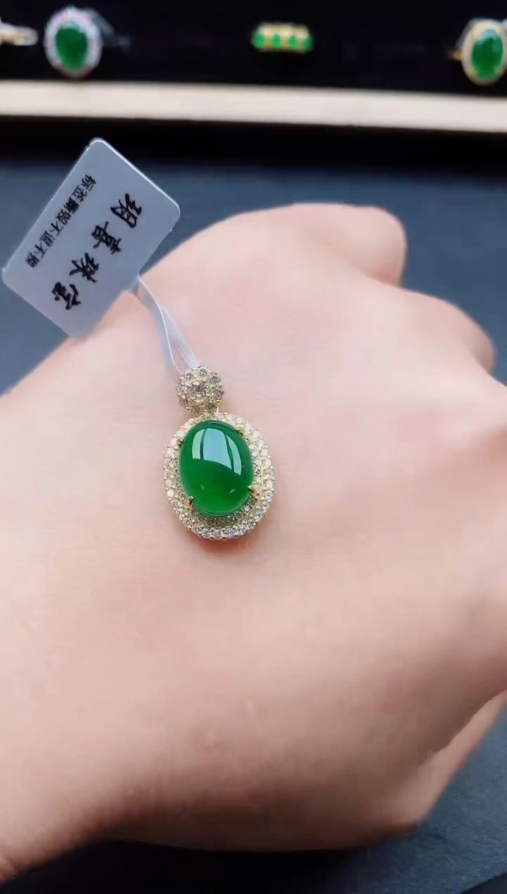 翡翠银S925镶嵌吊坠(赠链)50806