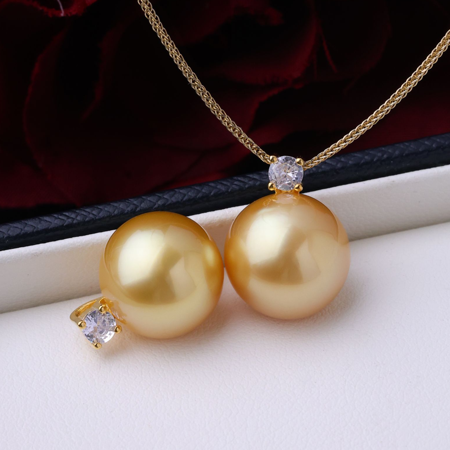 南洋金珍珠吊坠11-12mm镶S925银经典王妃海水珍珠吊坠*多样性发一