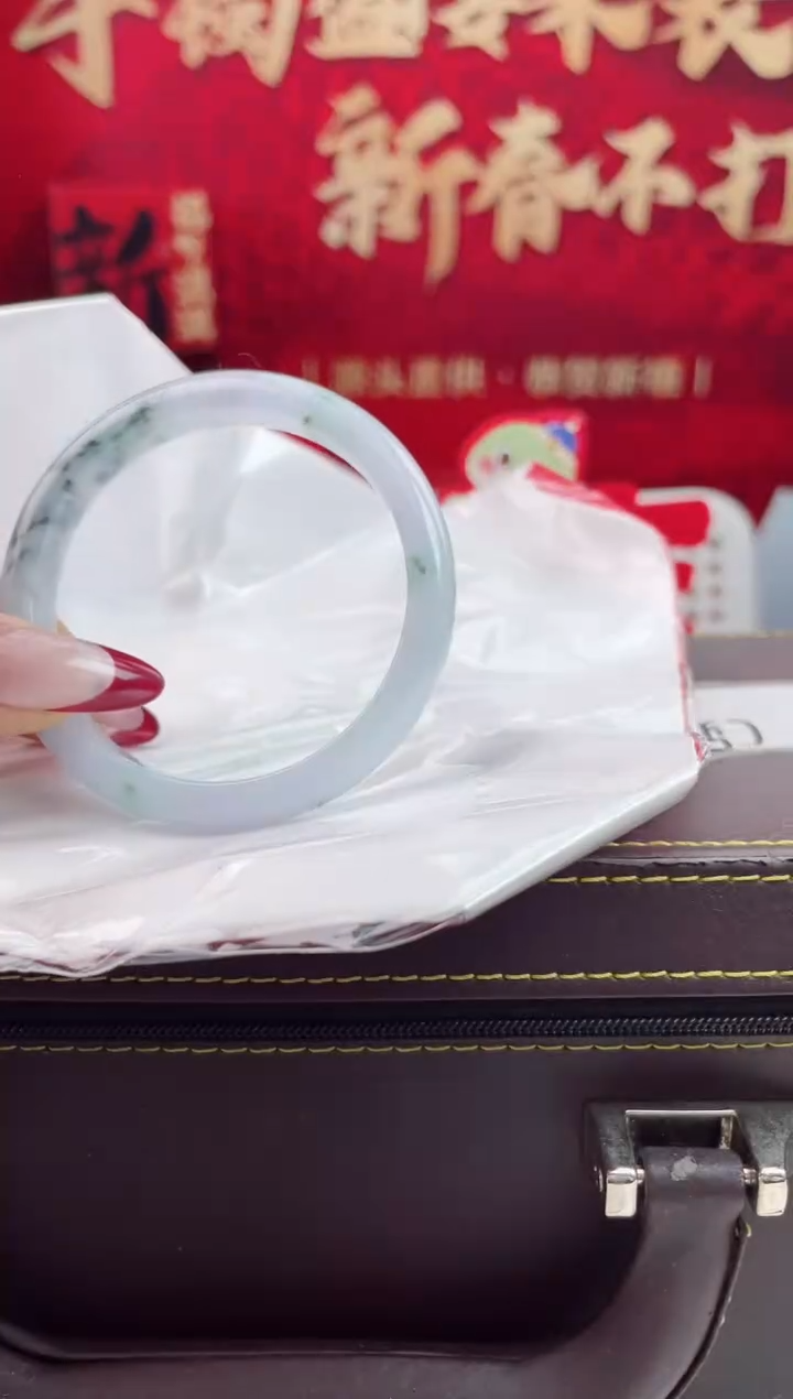 【闪购商品】翡翠手镯未镶嵌12翡翠手镯