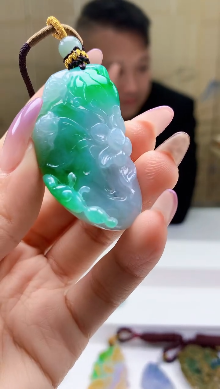 【闪购商品】定制翡翠未镶嵌4969ty-毛货挂件159