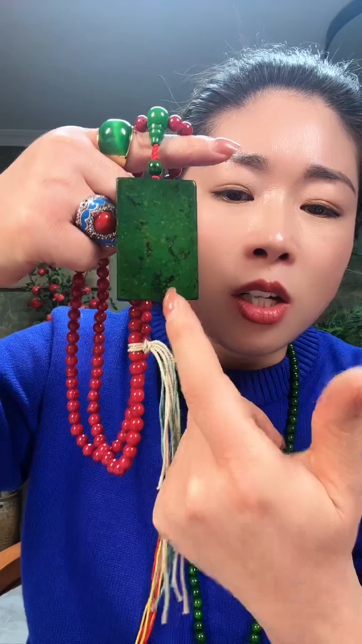 【闪购商品】树脂制品0000000T546