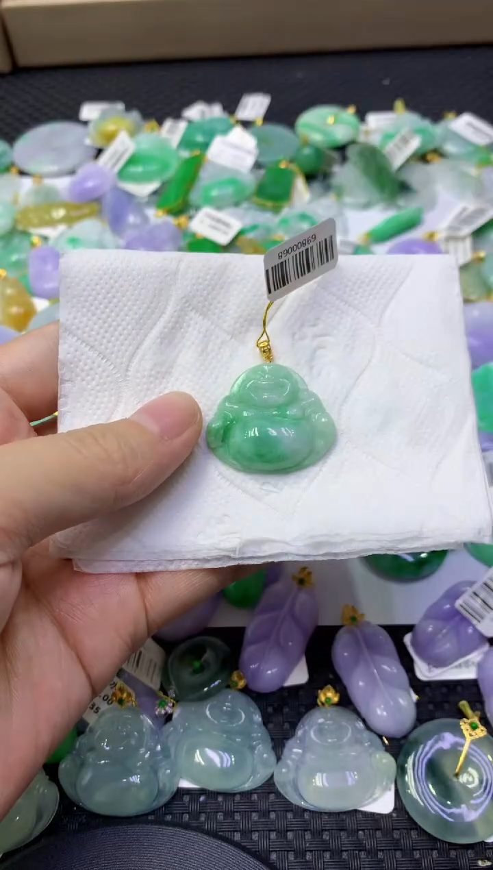 颈饰未镶嵌翡翠天然缅甸翡翠A货