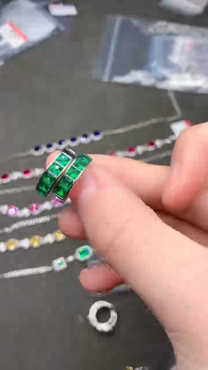 【闪购商品】祖母绿耳饰银S925镶嵌.....